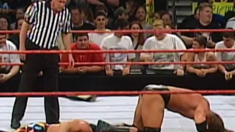 CHRIS JERICHO BEATS TRIPLE H