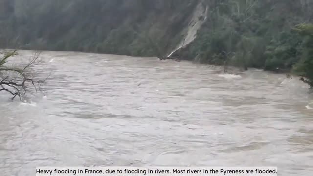 Sky in USA Giant Tornado in USA Major Flooding in France, Australia and Brazil Landslide