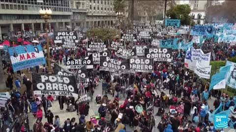 Thousands protest against government in inflation-ravaged Argentina • FRANCE 24 English