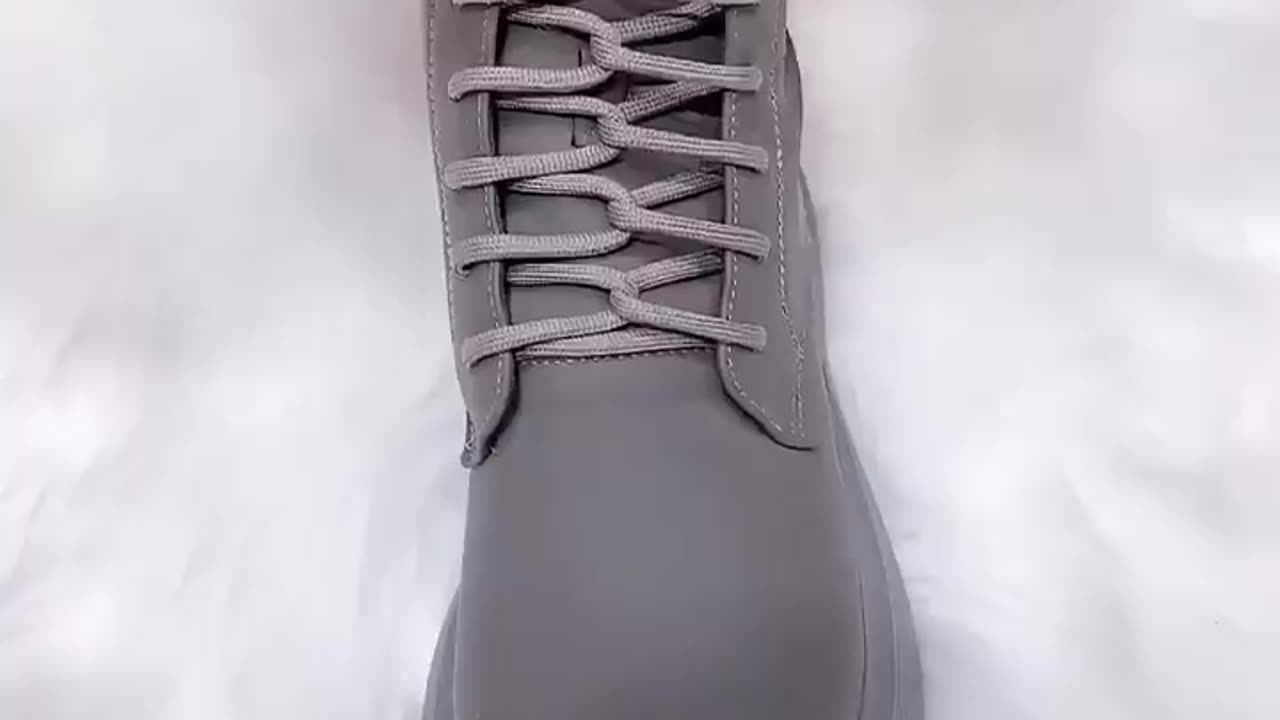 Trending Video Tie the Shoelaces #Short 23