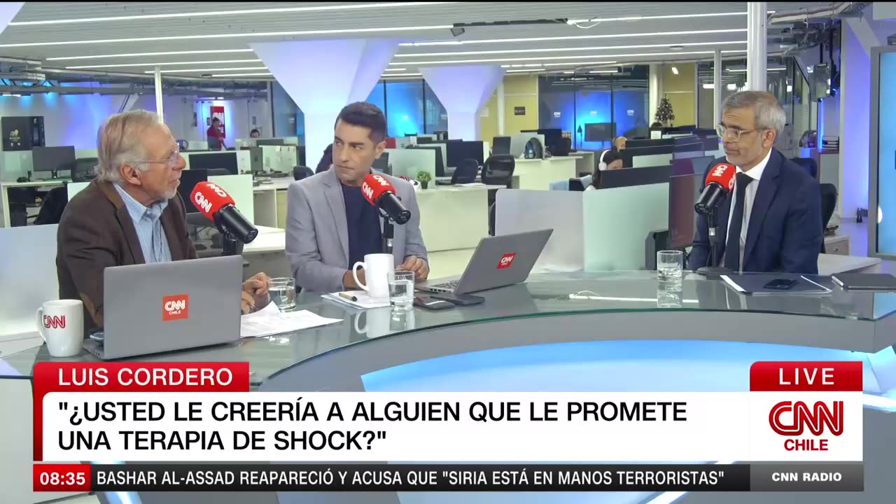 Luis Cordero justifica planes de regularización acotada de migrantes