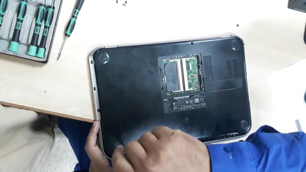 How to disassemble and clean laptop Dell Inspiron 14z 5423