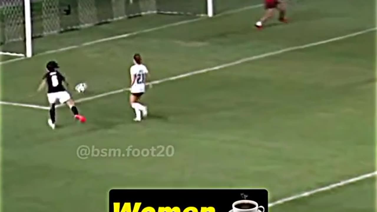 Womens#football#viral