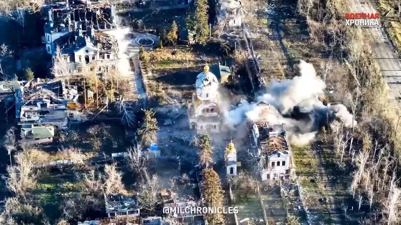 ‼️🇷🇺 Артиллеристы 11-го полка НМ ДНР дали отпор украинским националистам в окрестностях Песок