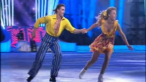 Kseniya Alferova & Petr Tchernyshev - Ice Age 2009 Week 6