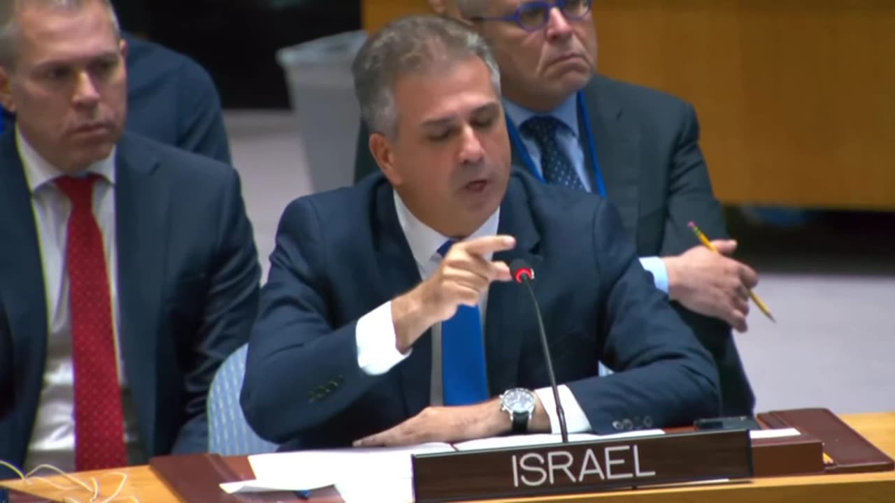 Israel calls for the "total destruction" of Hamas at the UN.