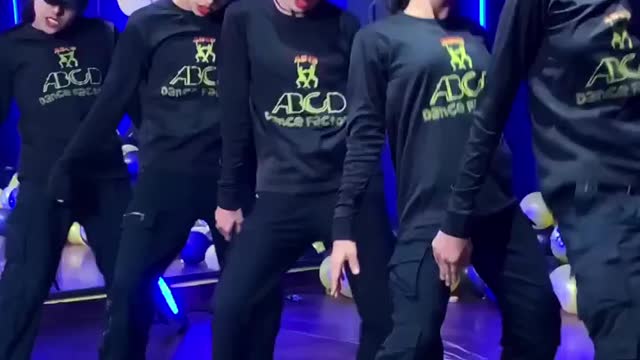 Dance video shorts