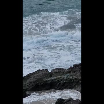 God likes to Wave to Us!