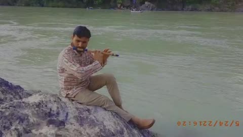 Flute video in Reshikesh Ganga