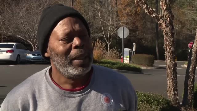 11Alive poll Half of Georgia voters back runoff