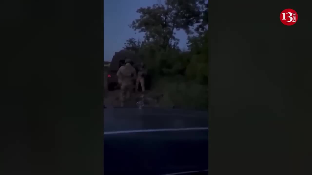 Launching counteroffensive in Zaporizhzhia, Ukrainian troops show how they capture Russian soldiers