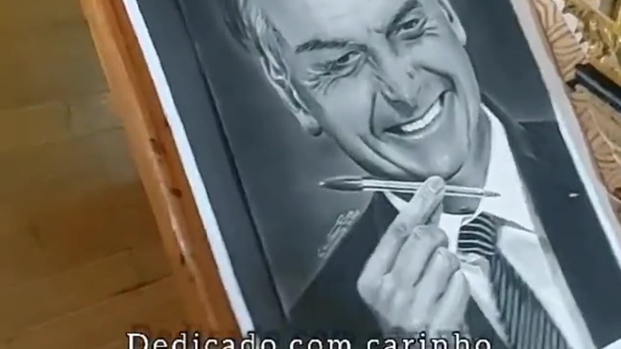 Desenho feito em grafite do Mito junho 2023
