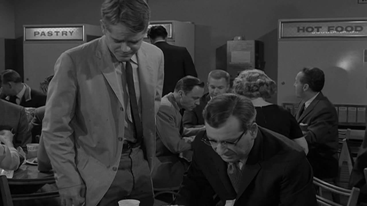 The Twilight Zone S02E27 The Mind And The Matter