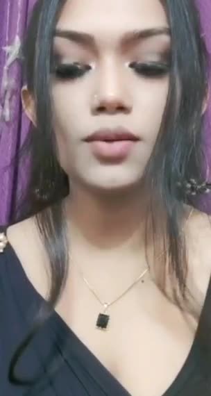 Bangladeshi hot item girls pop wine