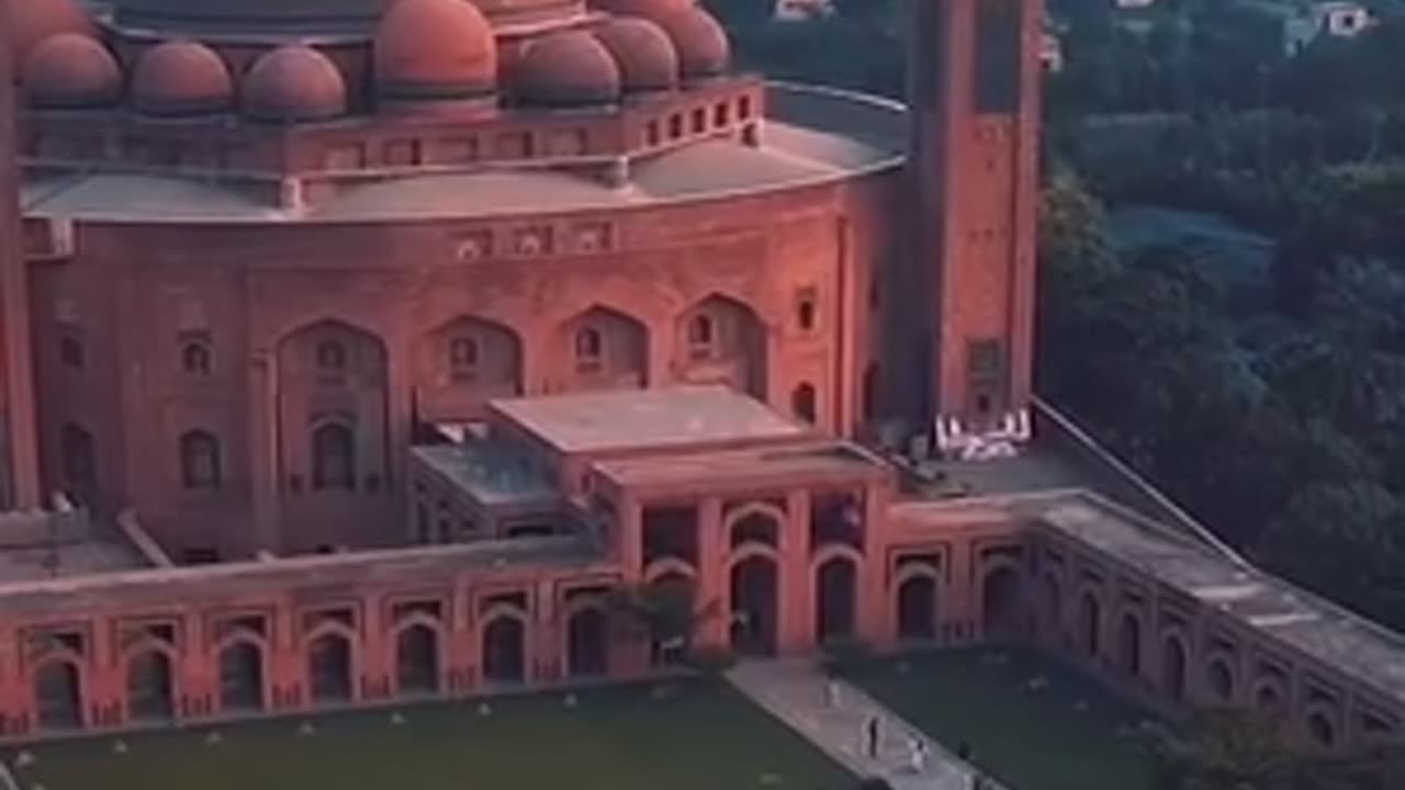 A remarkable manufacturing of this Mosque ♥️🥰