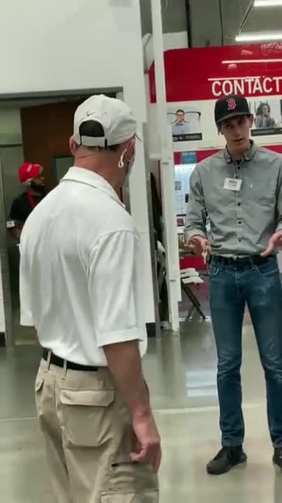 BRAINWASHED MASKED SHEEP ASSAULTS COSTCO EMPLOYEE