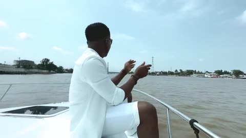 Frank Edwards - Holy Afro