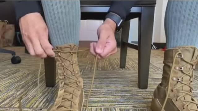 How to tie a military boot faster