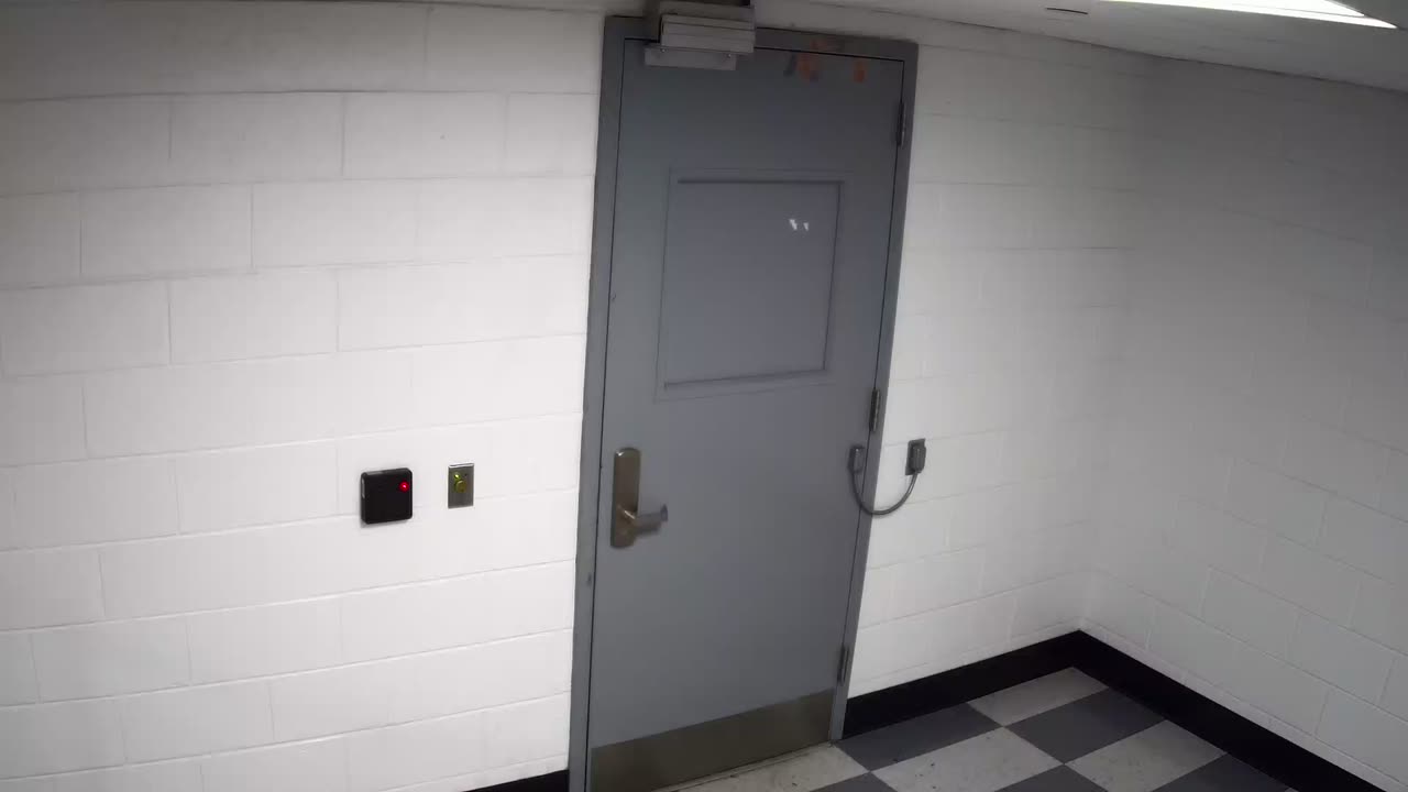 6147RHOBG3G301BExitSecuredSide_2021-01-06_09h00min02s407ms.mp4