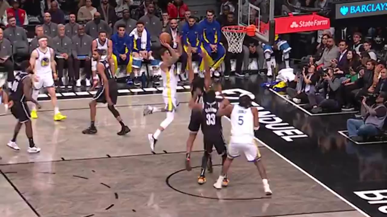 NO PASSING ZONE! Claxton DOMINATES PAINT with MONSTER BLOCKS! Warriors vs Nets