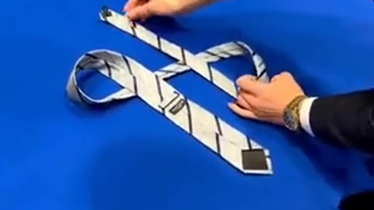 Quick way to tie a tie