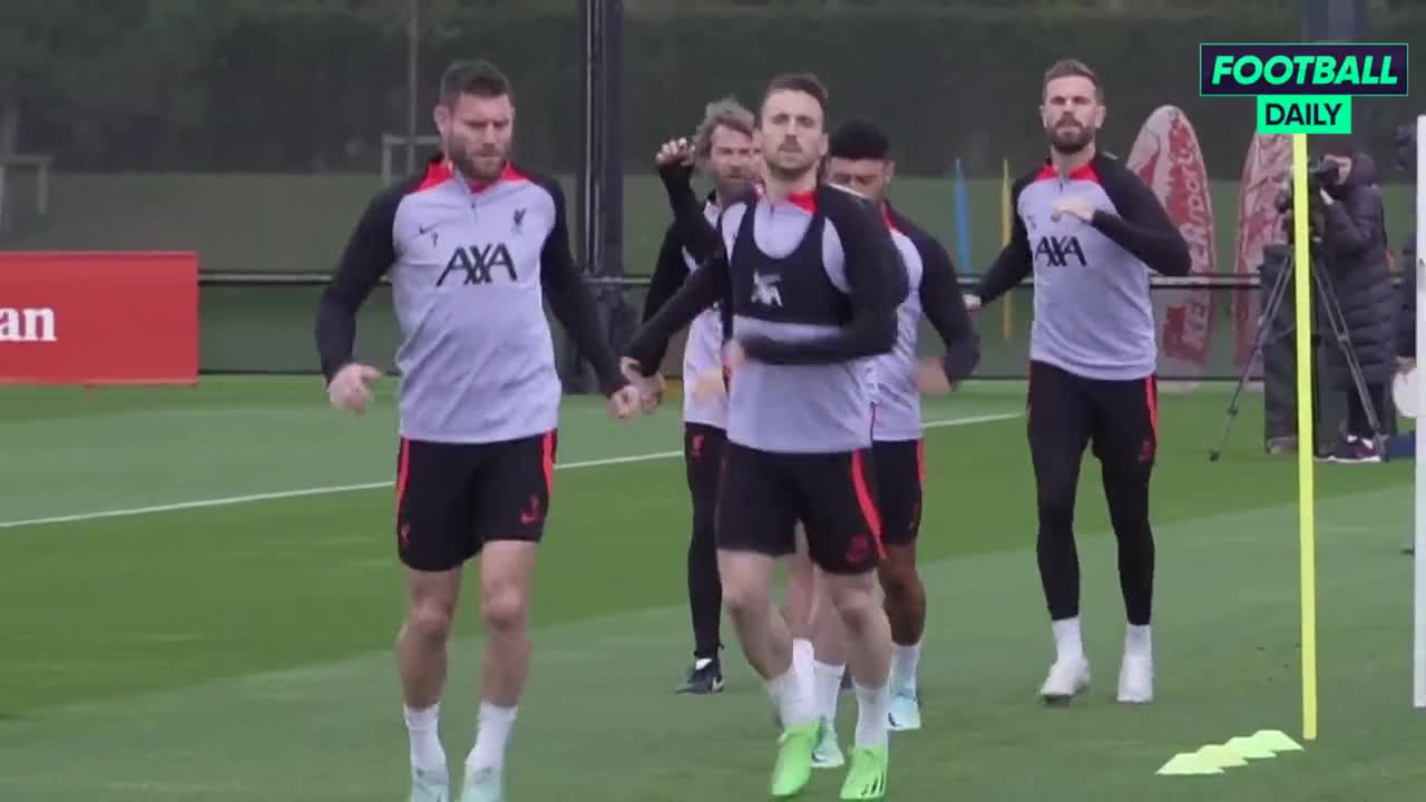 Liverpool squad update with players returning to training!