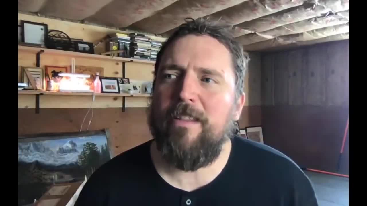 Owen Benjamin - Lint Roller Troll