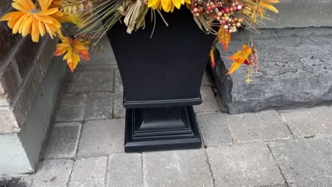 How To Put Together A Simple Fall Planter Decoration