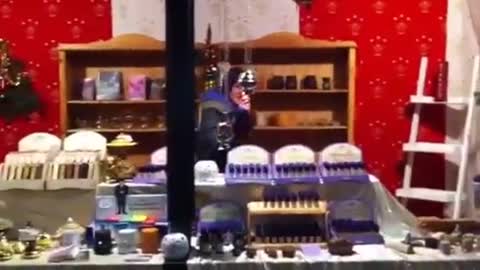 Kleines, lustiges Video vom Weihnachtsmarktstand in Deggendorf