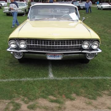 1961 Cadillac Series 62 Convertible Coupe