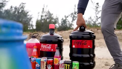 Giant Coca Cola & Big Monster, Chupa Chups, Mtn Dew, Fanta, Mirinda and Mentos soda mix Underground9