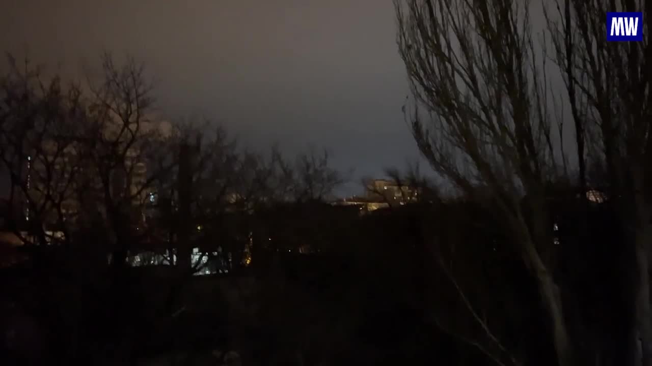 Sounds of shelling are heard in Donetsk
