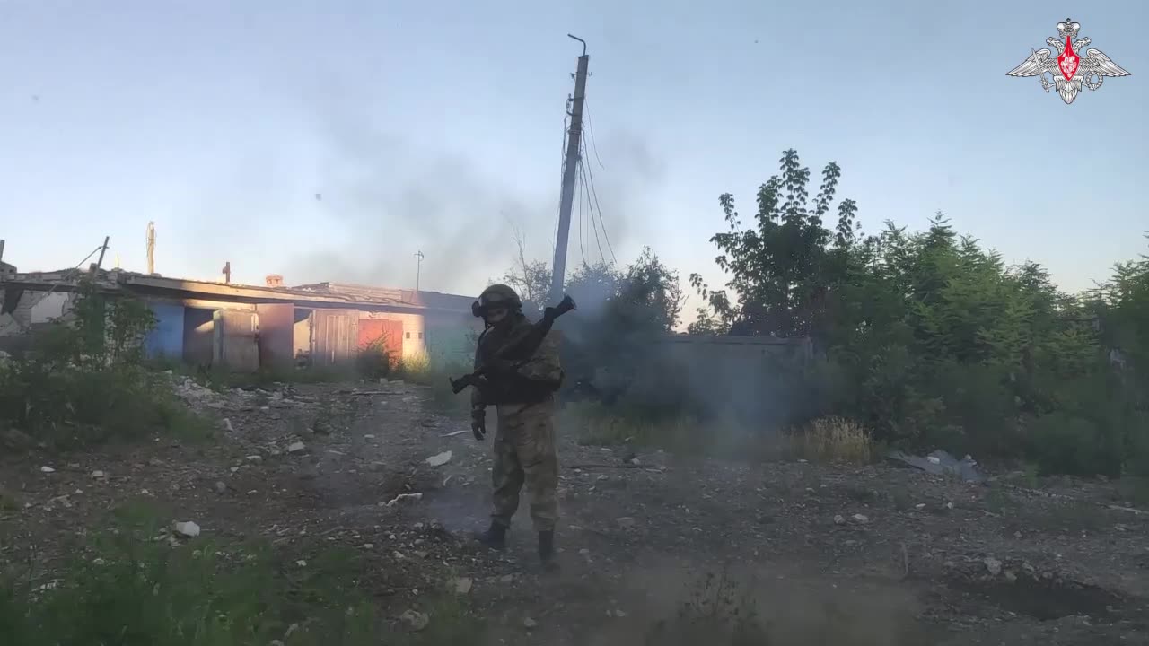 Paratroopers repel offensive of Ukrainian formations on western outskirts of Artyomovsk