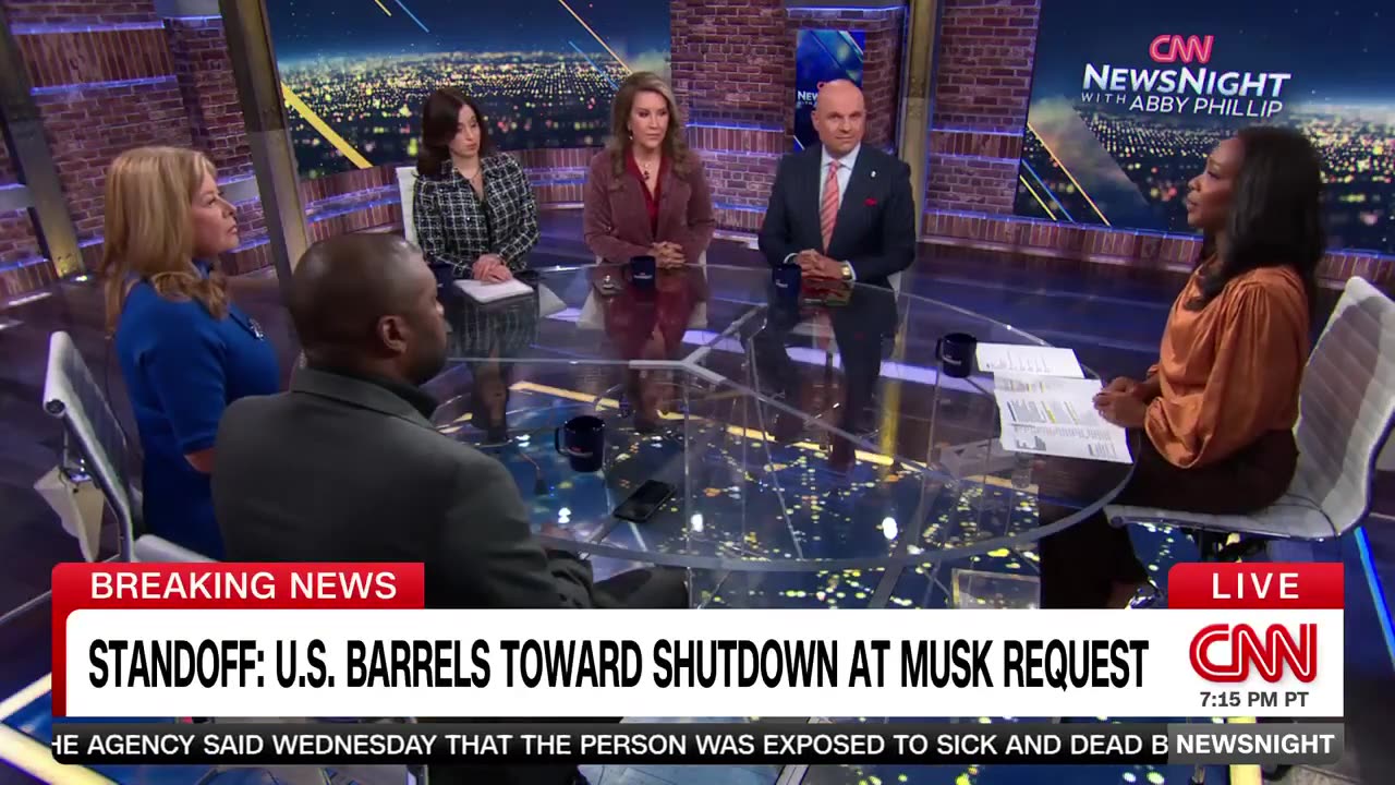 Shouting on CNN as panelists clash over funding bill ah ah ah