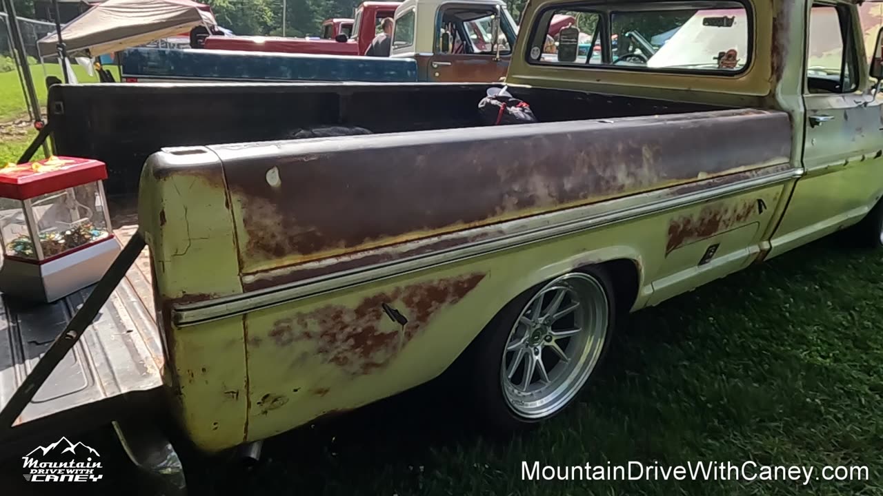 1968 Ford F100 Pickup Truck