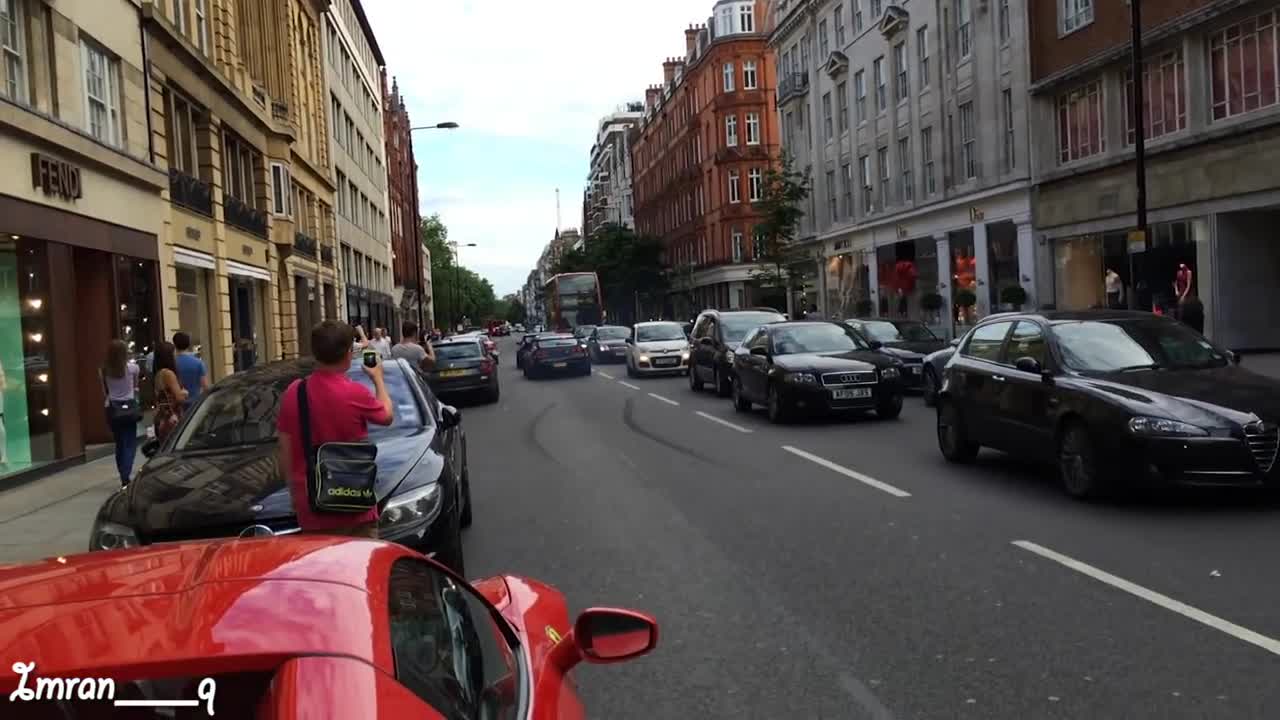 Nissan Skyline R33 GTR X2 Shooting Flames and MASSIVE BURNOUT GUMBALL 300 LONDON @IMRANQPHOTO INSTA