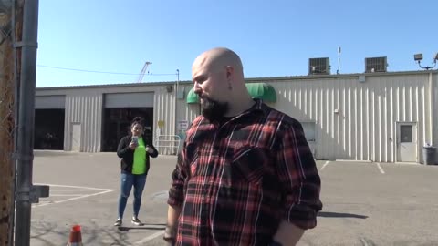 Threatened With Violence By Unstable Nationwide Employee Gets Taught a Lesson-1st Amendment Audit