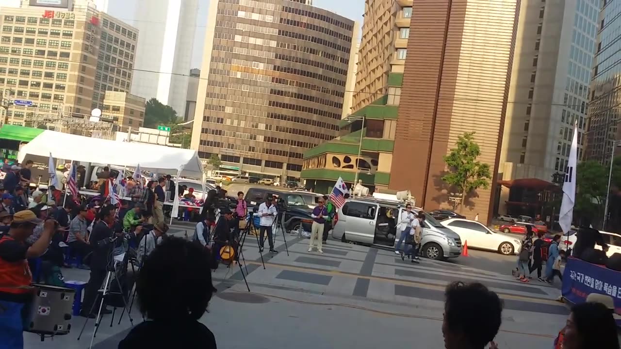 20180527_V3_S01(vrA-qRSM2os)대한문(국본) 행진 마친 후