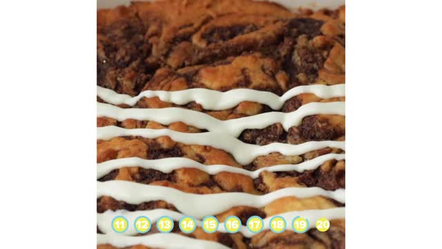 CINNAMON ROLL COFFEE CAKE