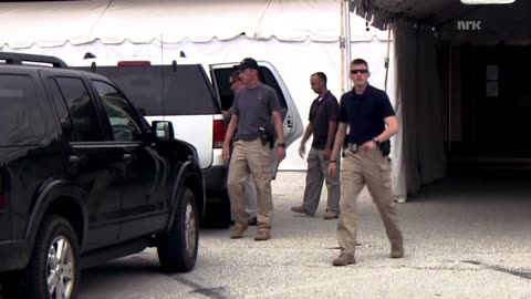 Snowden - Traitor, or Hero