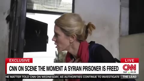 CNN Reporter Humiliated by Syrian Rebels