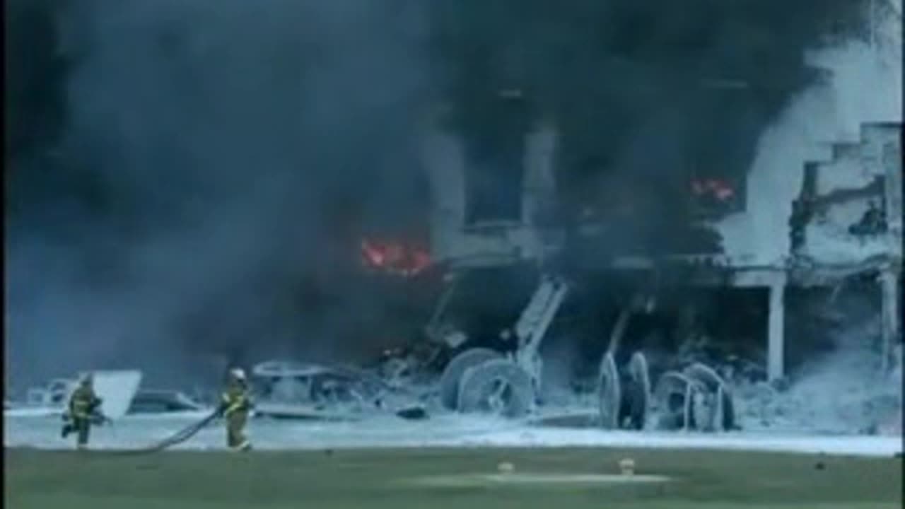NO AIRPLANE WRECKAGE at the PENTAGON on 9-11! A MUST-SEE VIDEO!