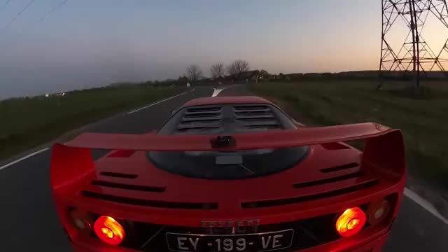 Ferrari F40 Backfire