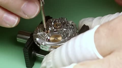 Watchmaking Magic! Rolex Yacht-Master II