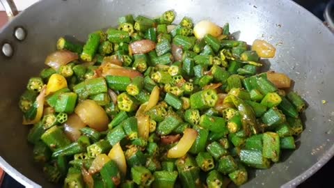 Bhindi Masala banane ka treeka| Lockdown Lunch Day 3