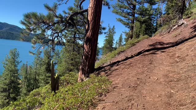 Central Oregon – Paulina Lake “Grand Loop” – Sprawling Hillside Views – 4K