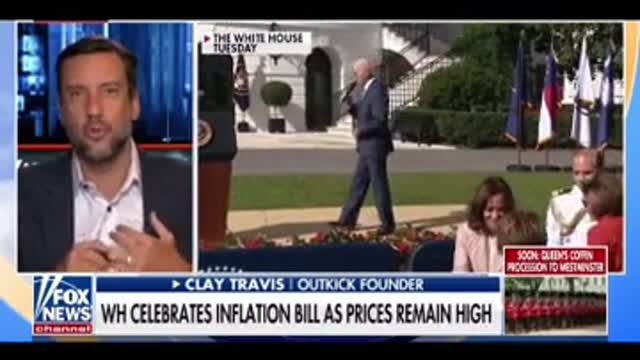 KEOCLAY TRAVIS I OUTKICK FOUNDERNEWSJAMES TAYLOR SINGS AT WH SPENDING BILL CELEBRATION