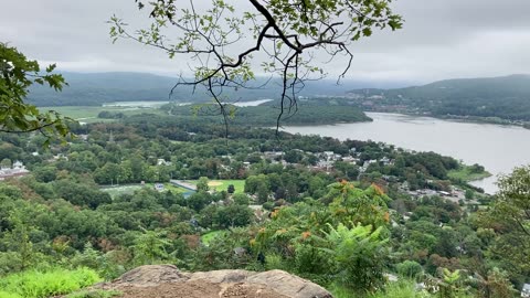 Washburn Trail to Bull Hill (Hudson Highlands State Park, Cold Spring, NYS) 4