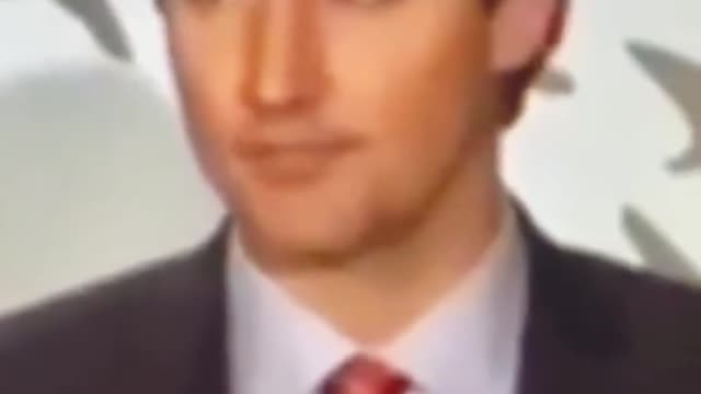 ▶ EXTRAIT-RQ + LIENS parus (18 fév 22) :Trudeau 2015 - Talking about freedom and liberty...