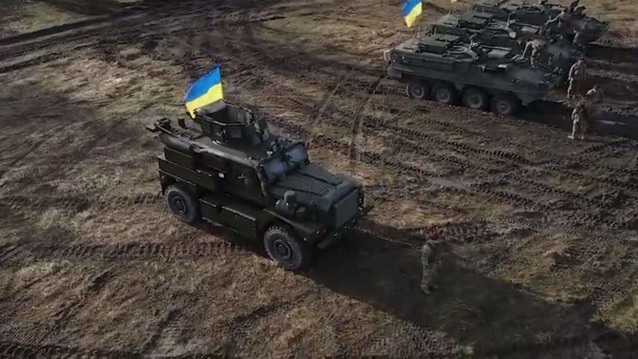 🇺🇸's Unswalking Support help us occupy Ukrainian territories: M1126 Stryker APC and Cougar